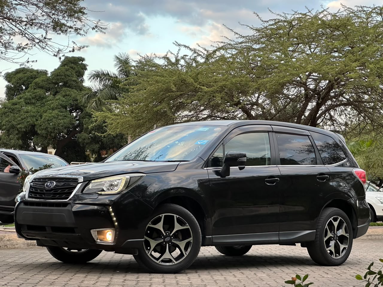 SUBARU FORESTER thumbnail 2
